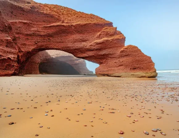 Excursion privée à Lagzira, Sidi Ifni et Tiznit – La perle du littoral atlantique